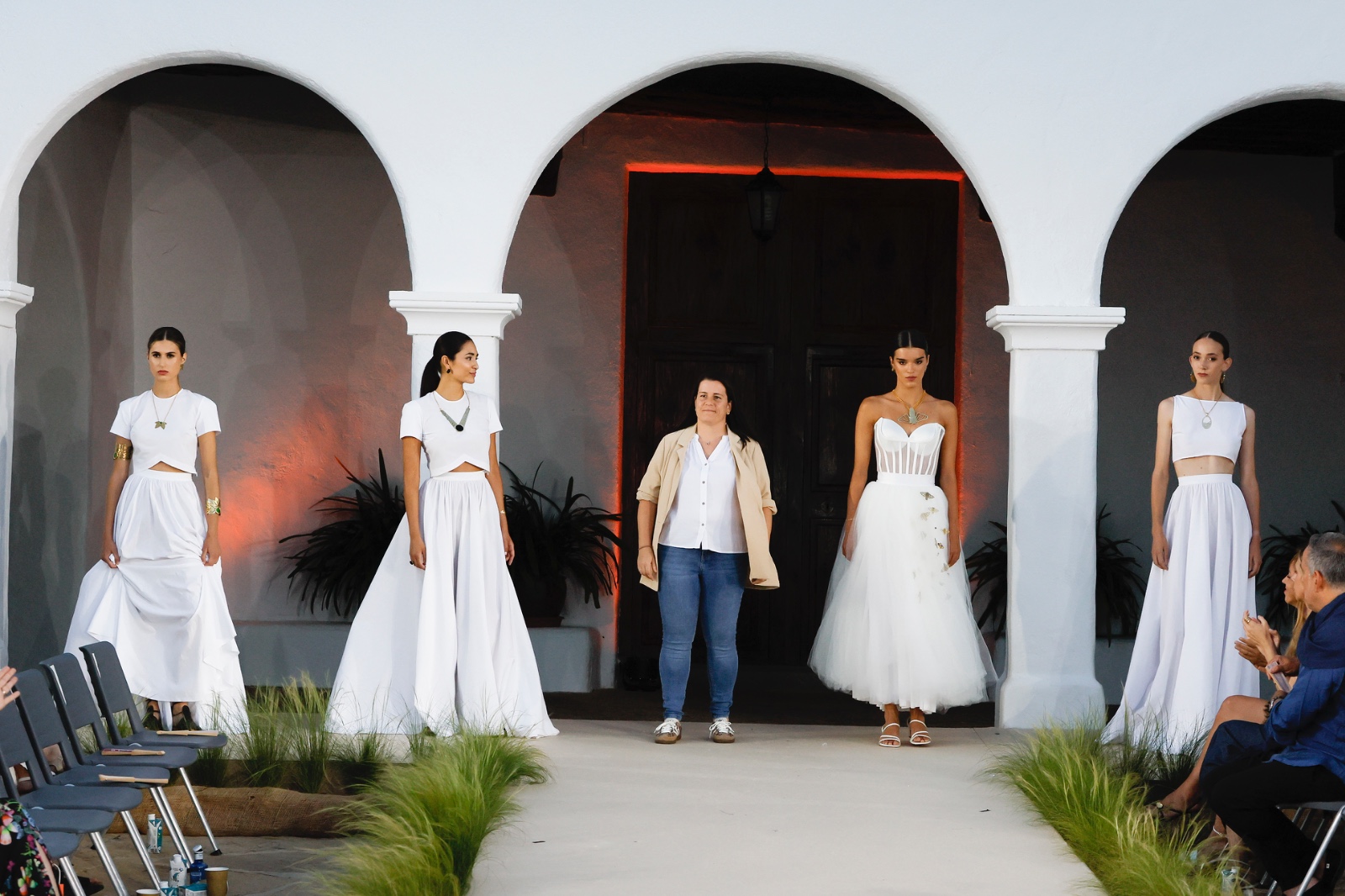 BOMBYX MORI, el arte de lo invisible